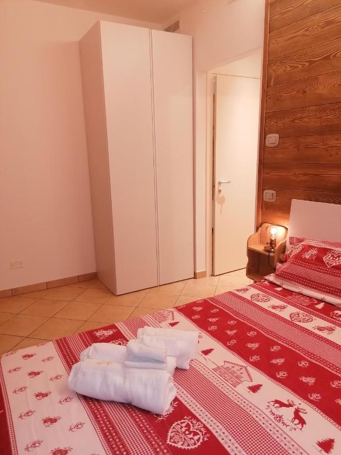 Azienda Agricola Agriturismo I Sei Petali Capo di Ponte Exterior foto